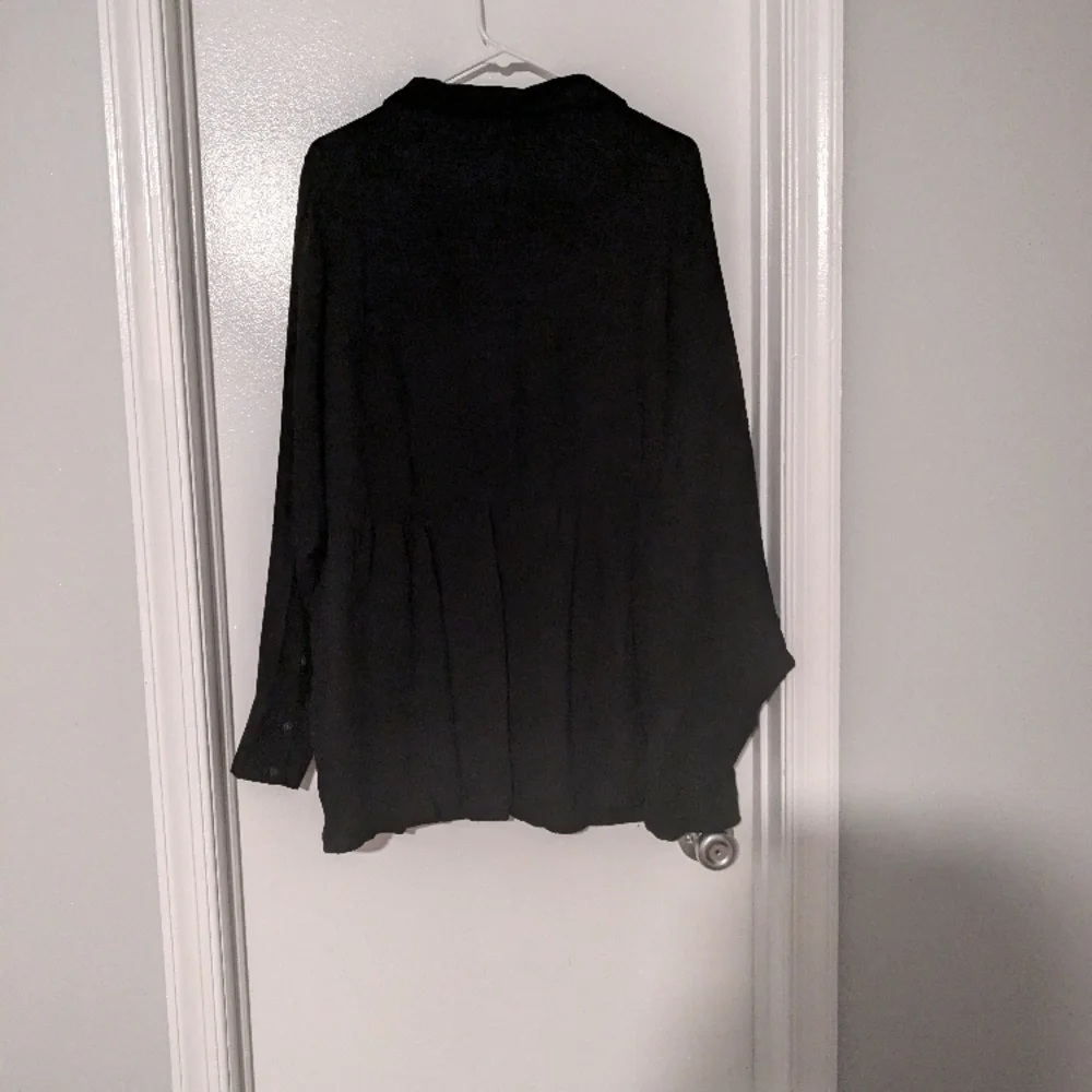 Torrid textured peplum long sleeve shirt 4 - Picture 8 of 8